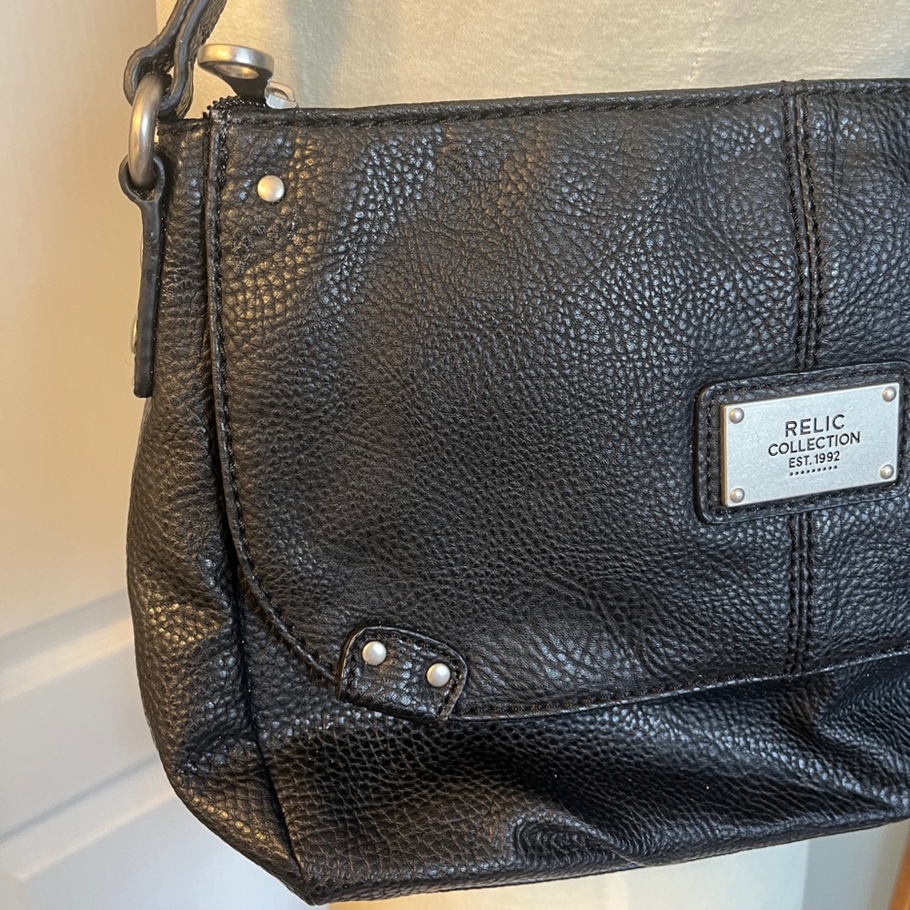 Women’s Relic Black shoulder Purse - Picture 9 of 12